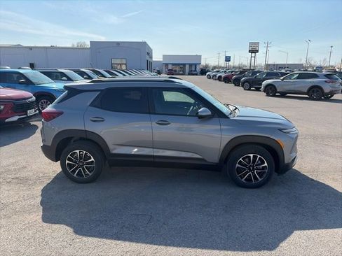 New 2026 Chevrolet TrailBlazer LT w/ Convenience Package image 7