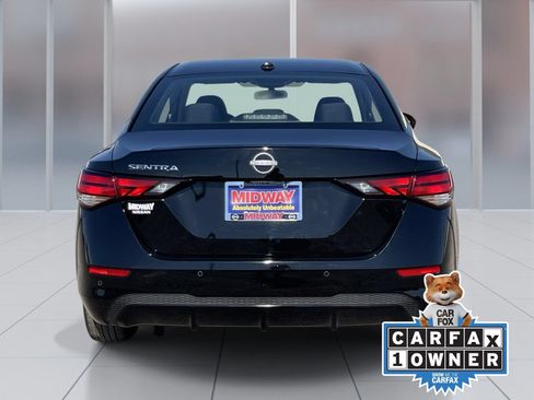 Certified 2025 Nissan Sentra SV FWD image 5