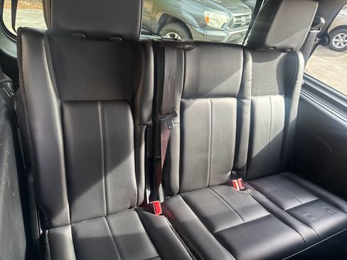 Used 2015 Ford Expedition XLT w/ Equipment Group 201A image 15