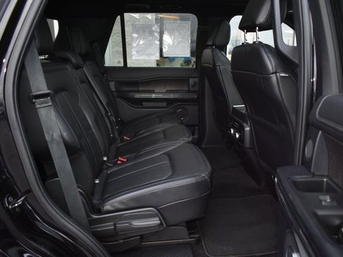 Used 2021 Ford Expedition Limited image 51