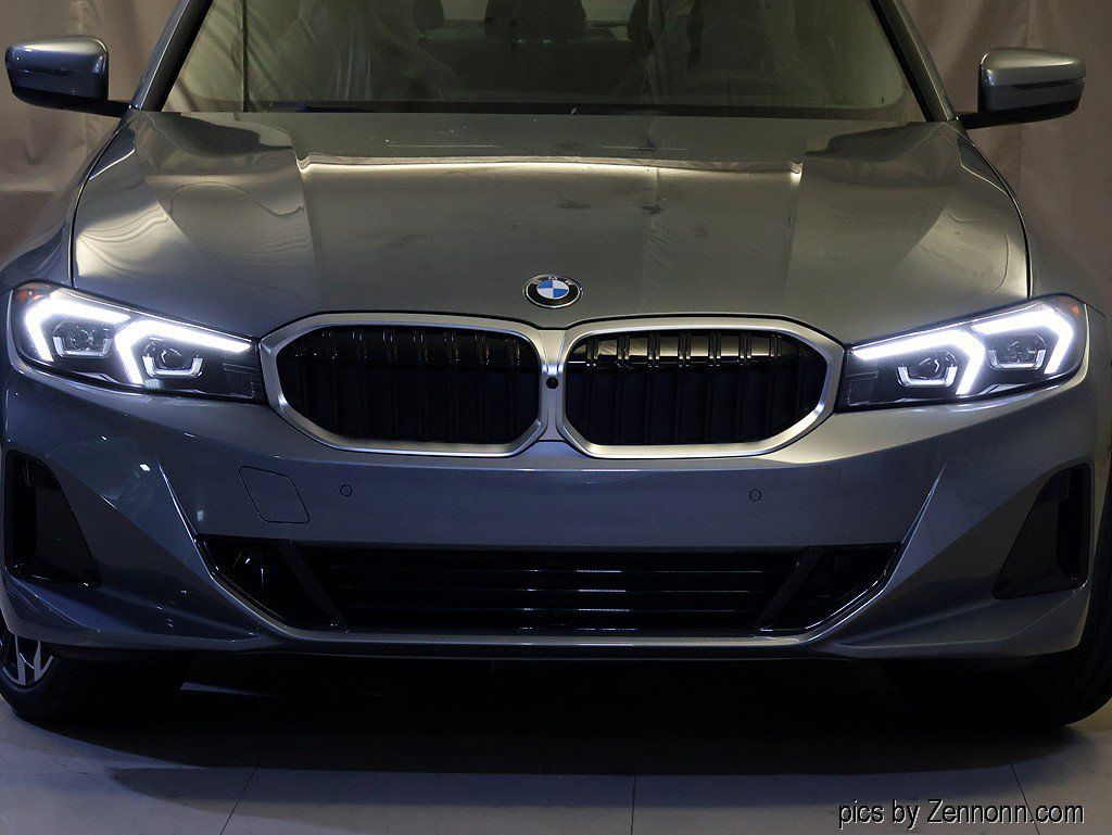 New 2026 BMW 330i xDrive Sedan w/ Premium Package AWD/4WD image 6