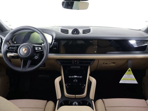 New 2026 Porsche Cayenne Coupe AWD/4WD image 11