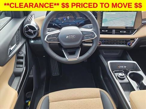New 2026 Chevrolet Equinox ACTIV w/ Convenience Package III AWD/4WD image 19