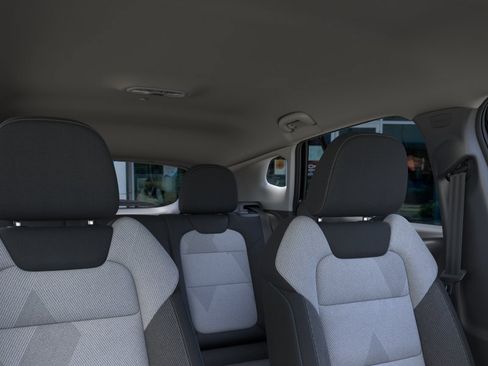 New 2026 Chevrolet Trax LS w/ LS Convenience Package FWD image 24