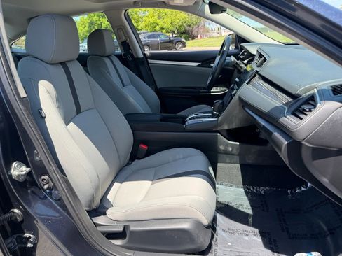 Used 2019 Honda Civic EX image 14