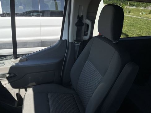 Used 2024 Ford Transit 350 XLT RWD image 24