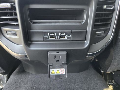 New 2025 RAM 2500 Big Horn image 28