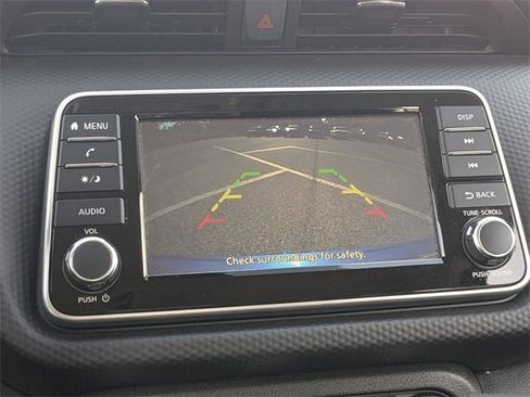 Used 2024 Nissan Kicks S image 5