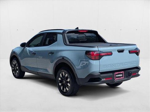 New 2025 Hyundai Santa Cruz SEL image 8