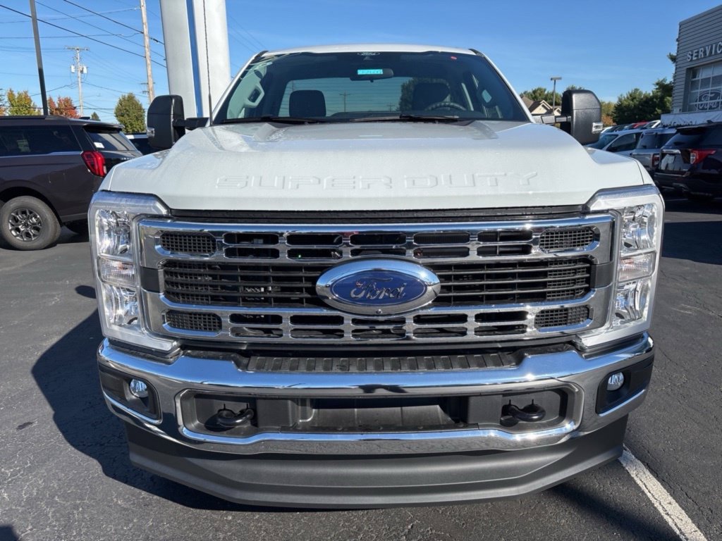 New 2026 Ford F250 XLT w/ 360-Degree Camera Package AWD/4WD image 8
