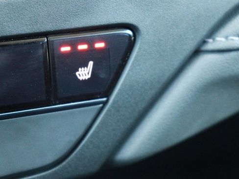 Certified 2025 Honda Accord SE image 17