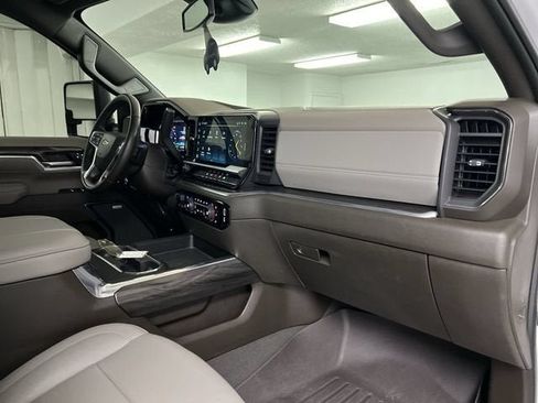 Certified 2024 Chevrolet Silverado 2500 LTZ w/ LTZ Convenience Package AWD/4WD image 29