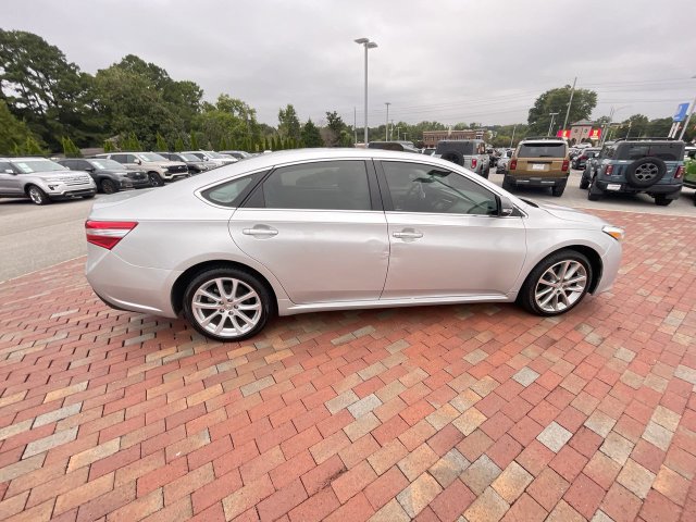 Used 2014 Toyota Avalon XLE Touring FWD image 35