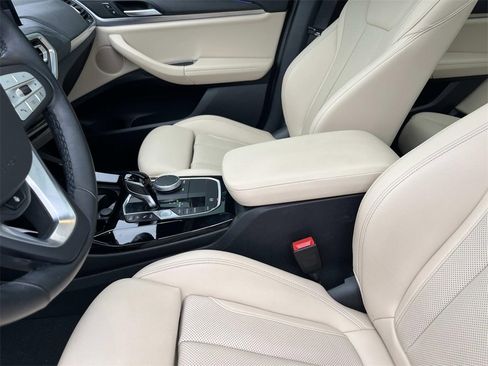 Used 2023 BMW X3 sDrive30i w/ Premium Package image 27