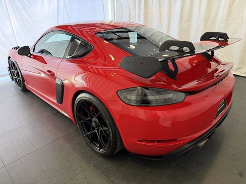 Used 2025 Porsche 718 Cayman GT4 RS image 3