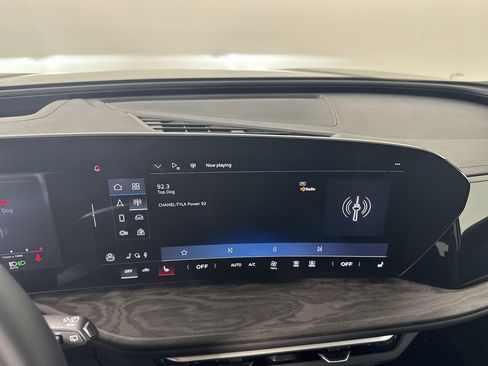 Used 2025 Audi Q5 Premium Plus w/ Premium Plus image 11