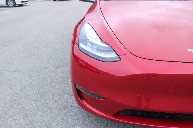 Used 2021 Tesla Model Y Long Range AWD/4WD image 34