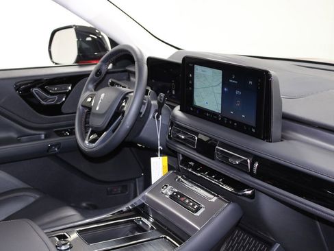 New 2026 Lincoln Aviator 2WD image 31