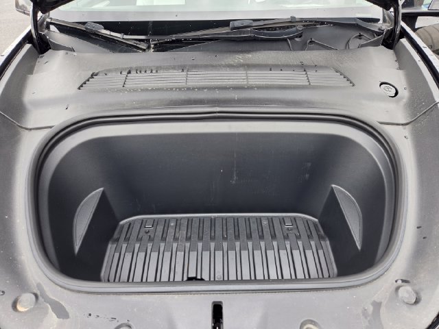 Used 2023 Tesla Model Y Performance AWD/4WD image 11