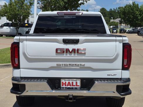 Used 2022 GMC Sierra 1500 SLT AWD/4WD image 5