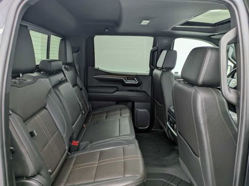 Used 2022 Chevrolet Silverado 1500 High Country w/ High Country Premium Package AWD/4WD image 23