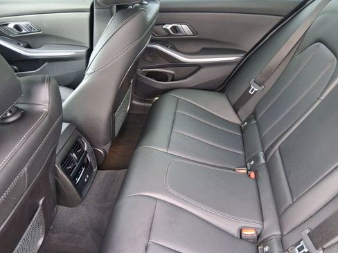 Used 2022 BMW 330e xDrive w/ M Sport Package image 29