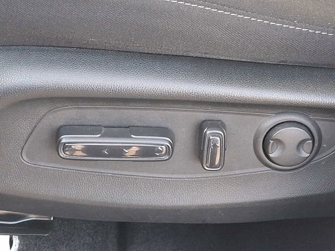 Certified 2024 Honda CR-V EX image 24