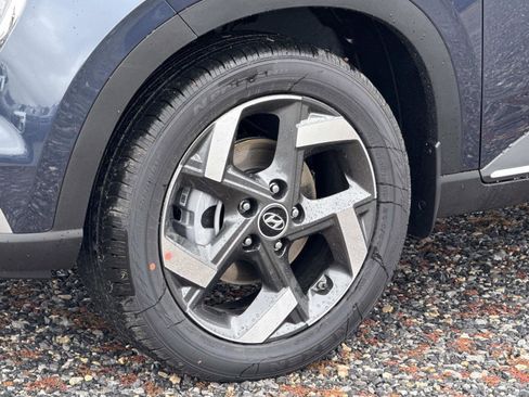 New 2026 Hyundai Venue SEL image 19