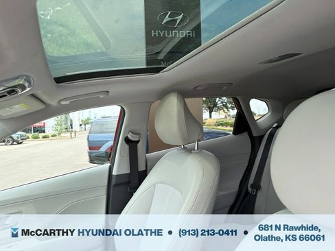 Certified 2024 Hyundai Kona Limited FWD image 5