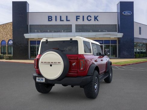 New 2026 Ford Bronco Outer Banks image 8