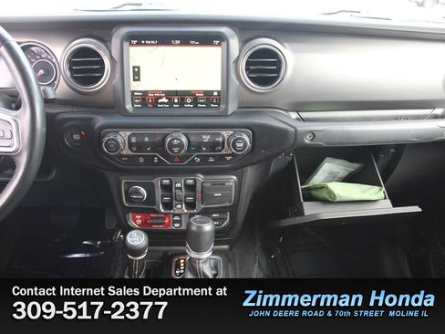 Used 2020 Jeep Gladiator Rubicon image 16