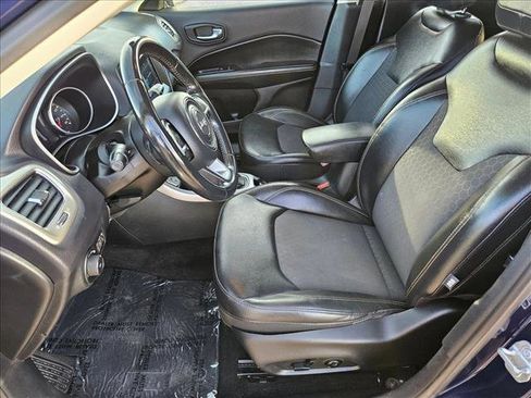 Used 2018 Jeep Compass Latitude w/ Popular Equipment Group image 14