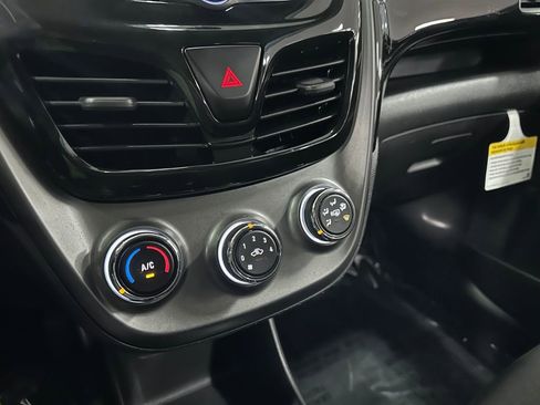 Used 2021 Chevrolet Spark LT image 21