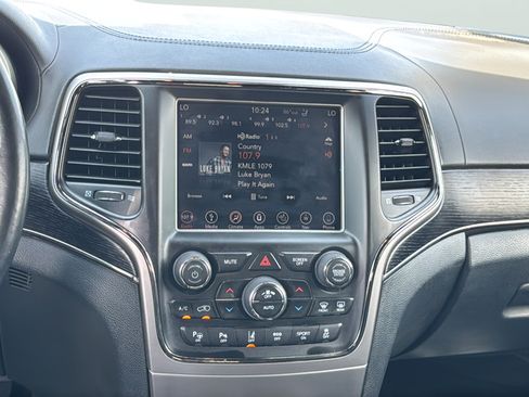 Used 2018 Jeep Grand Cherokee High Altitude AWD/4WD image 25