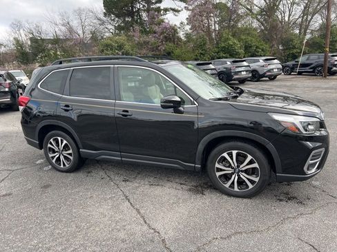Used 2021 Subaru Forester Limited w/ Popular Package #3 image 3
