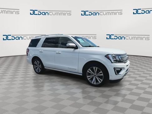 Used 2020 Ford Expedition Platinum AWD/4WD image 2