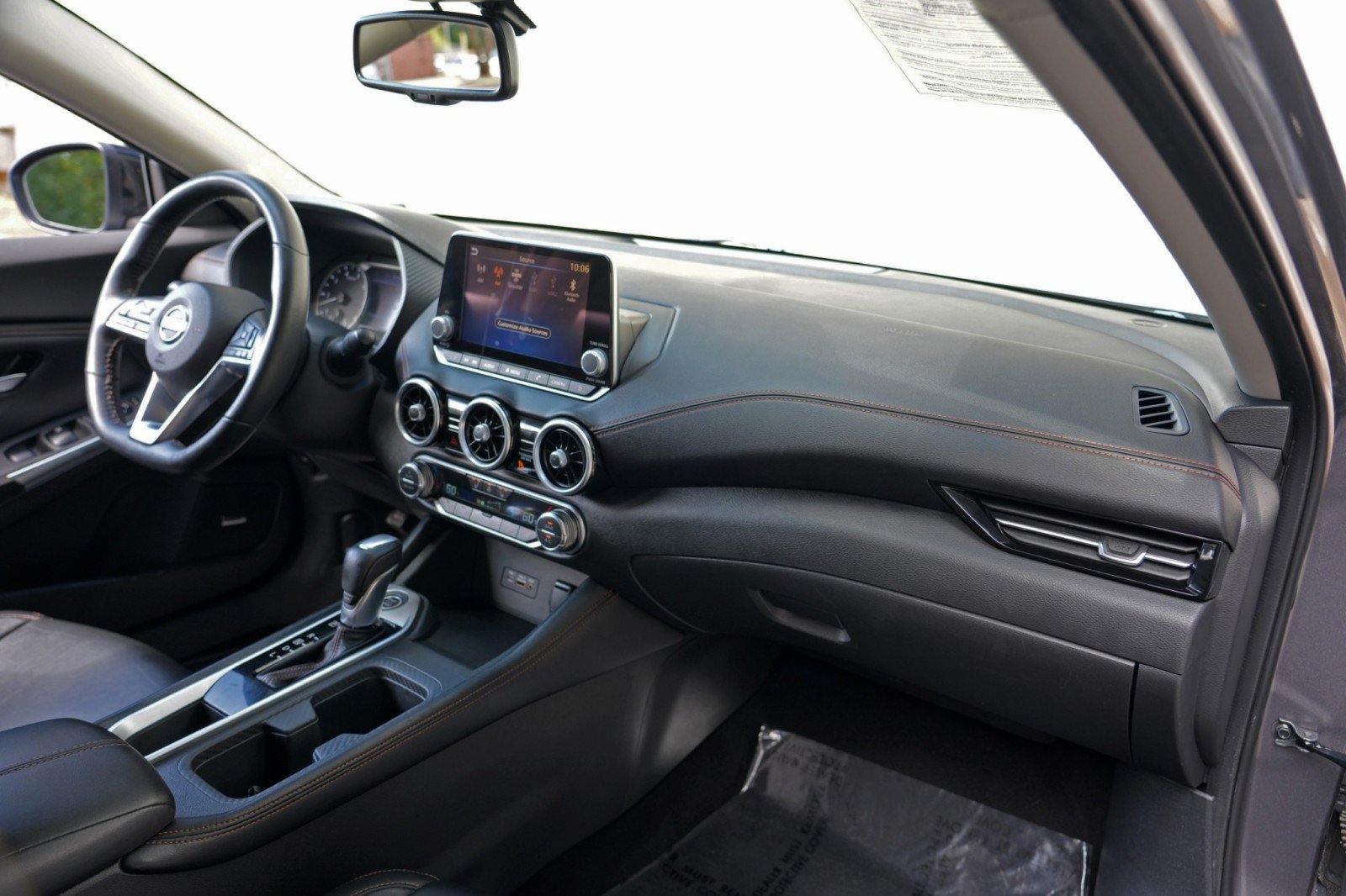 Used 2021 Nissan Sentra SR w/ SR Premium Package FWD image 14