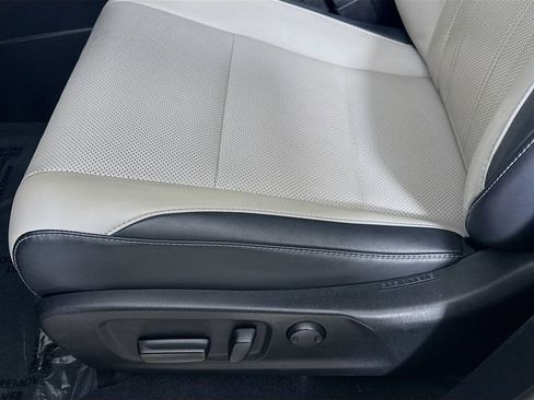 Used 2019 Lexus RX 350L FWD w/ Accessory Package image 24