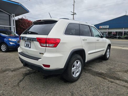 Used 2012 Jeep Grand Cherokee Laredo w/ Laredo E Group image 7
