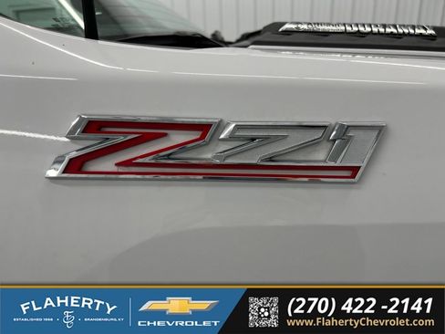 Used 2025 Chevrolet Silverado 2500 LT AWD/4WD image 19