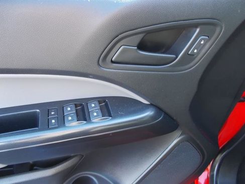 Used 2020 Chevrolet Colorado W/T image 29