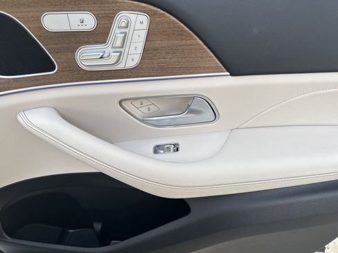 New 2025 Mercedes-Benz GLE 350 4MATIC image 17