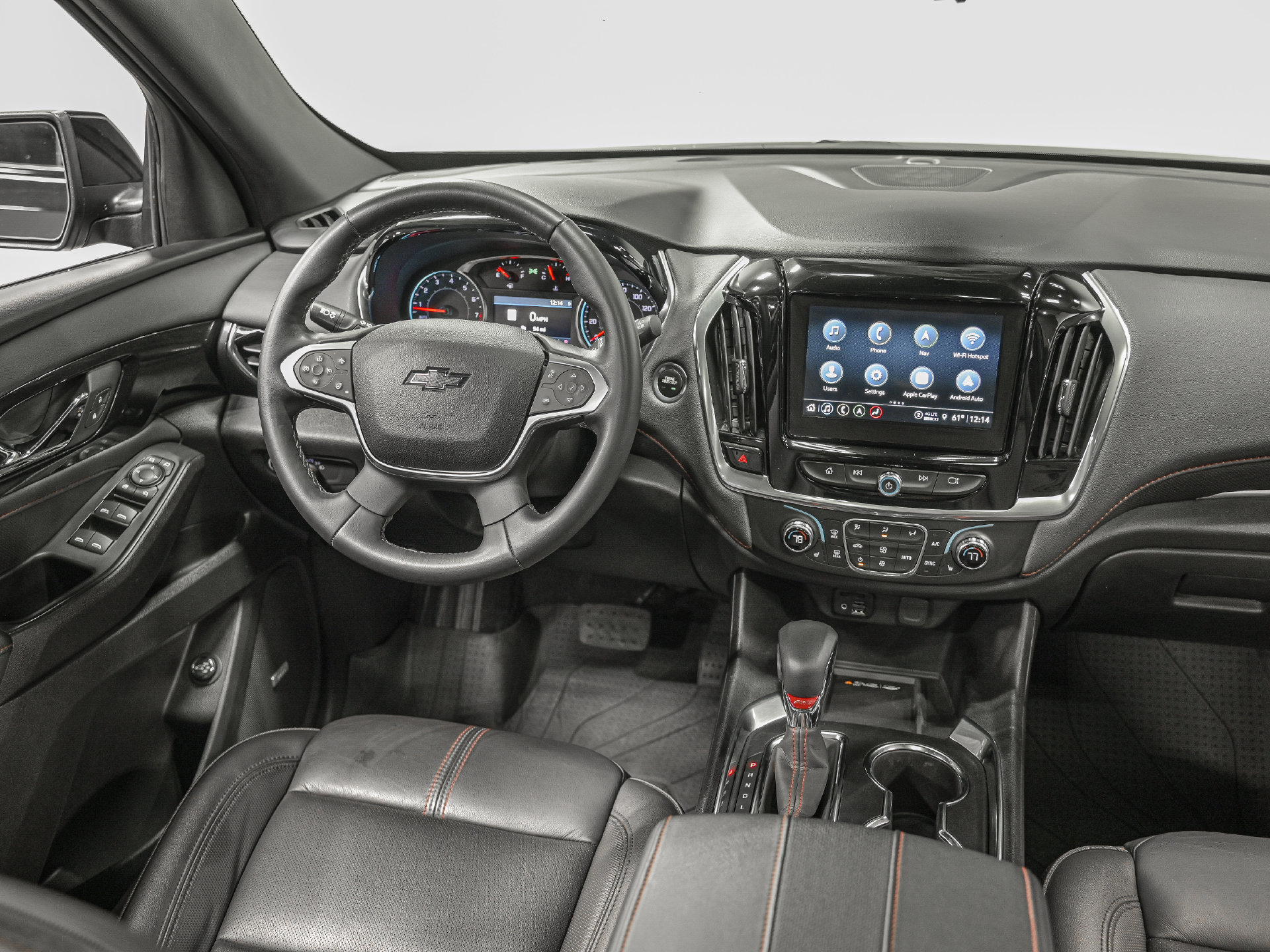 Used 2023 Chevrolet Traverse RS w/ LPO, Floor Liner Package AWD/4WD image 30