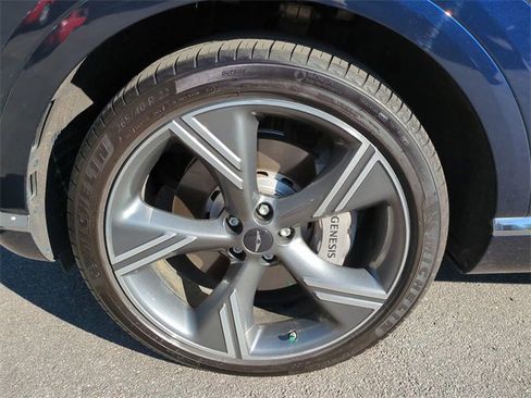 Certified 2025 Genesis GV80 2.5T Prestige image 10