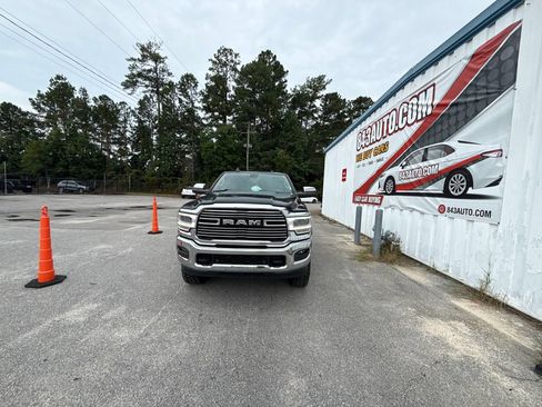 Used 2021 RAM 2500 Laramie AWD/4WD image 3