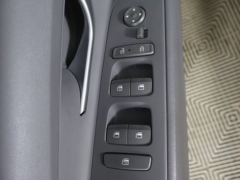 Used 2024 Hyundai Elantra SEL w/ Convenience Package FWD image 33