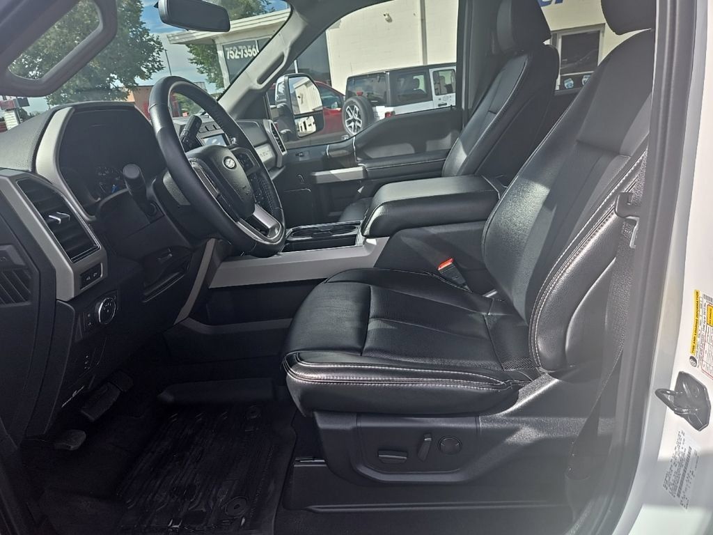 Used 2021 Ford F350 Lariat w/ Chrome Package AWD/4WD image 12