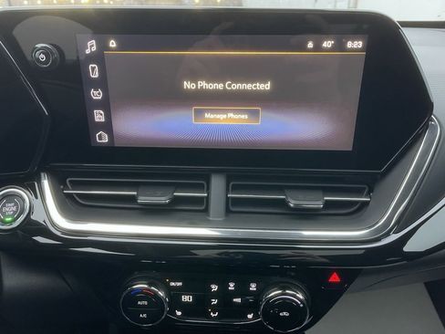 New 2026 Chevrolet Trax RS w/ Sunroof Package image 18