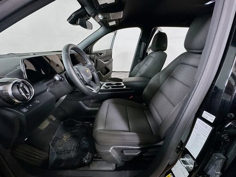 Used 2026 Chevrolet Equinox LT FWD image 15
