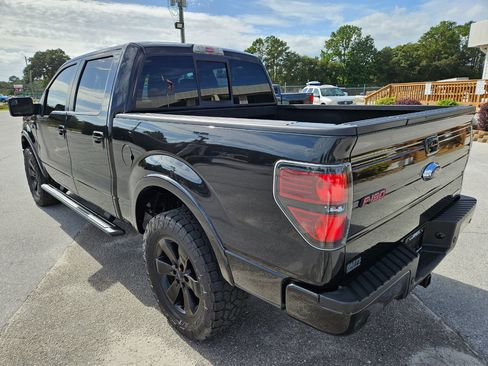 Used 2014 Ford F150 FX4 w/ Equipment Group 402A Luxury image 4